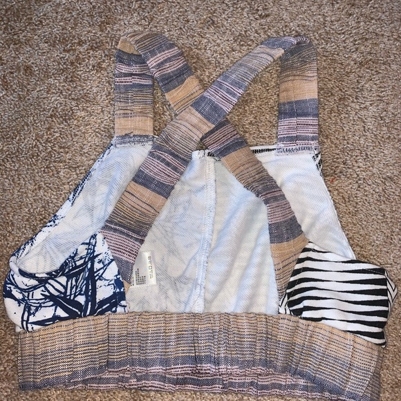 Urban outfitters crop top - Picture 2 of 2